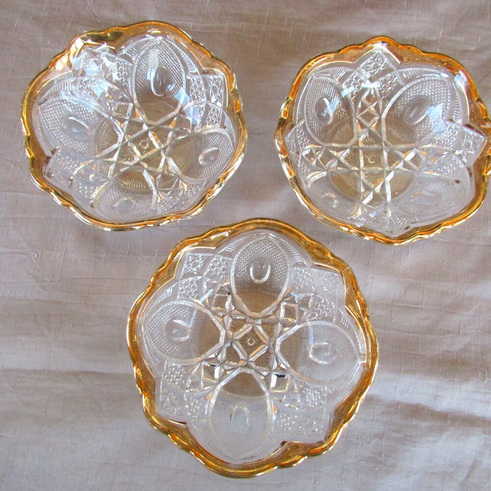 EAPG Duncan Miller US Glass 3 small dessert bowls Rising Sun gold trim 5" wide